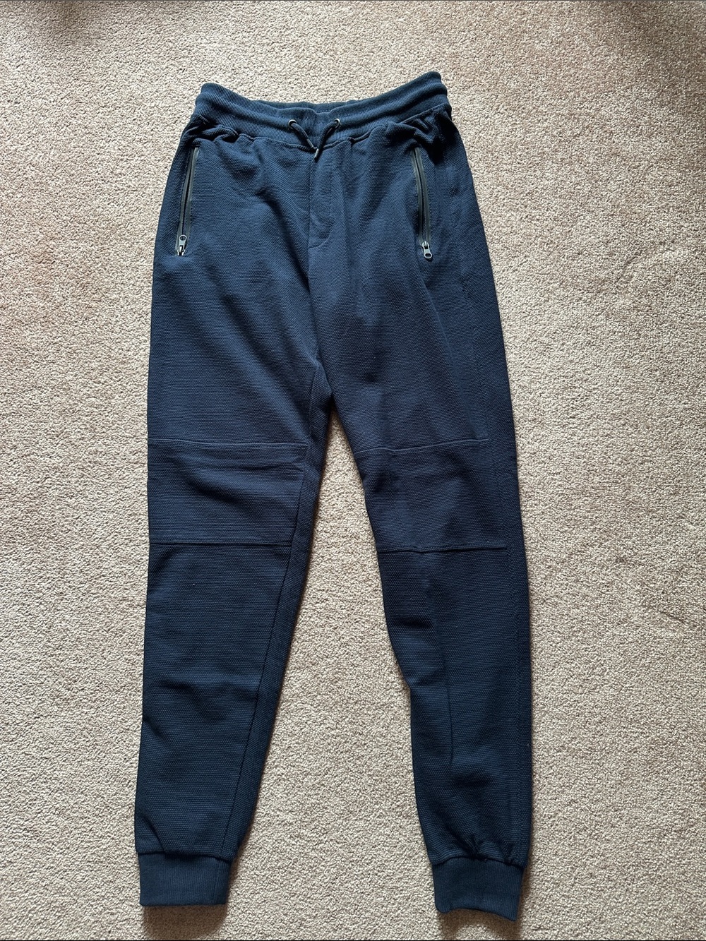 Men’s activewear pants